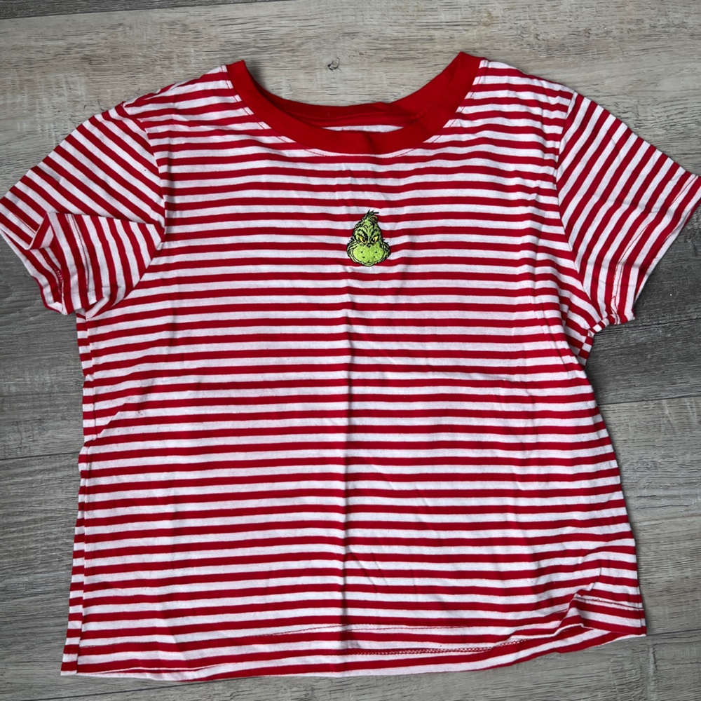 Grinch crop top